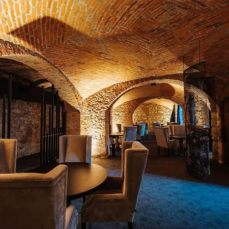 Slatina Superior 호텔 로가스카슬라티나